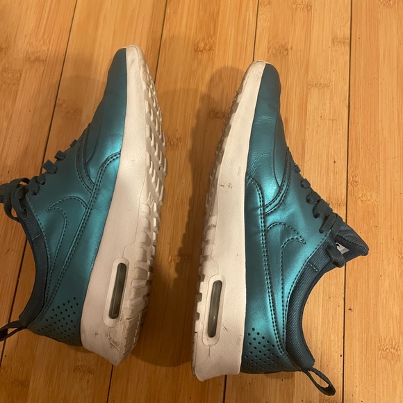 🚫SOLD🚫Air max Thea - Picture 4 of 5